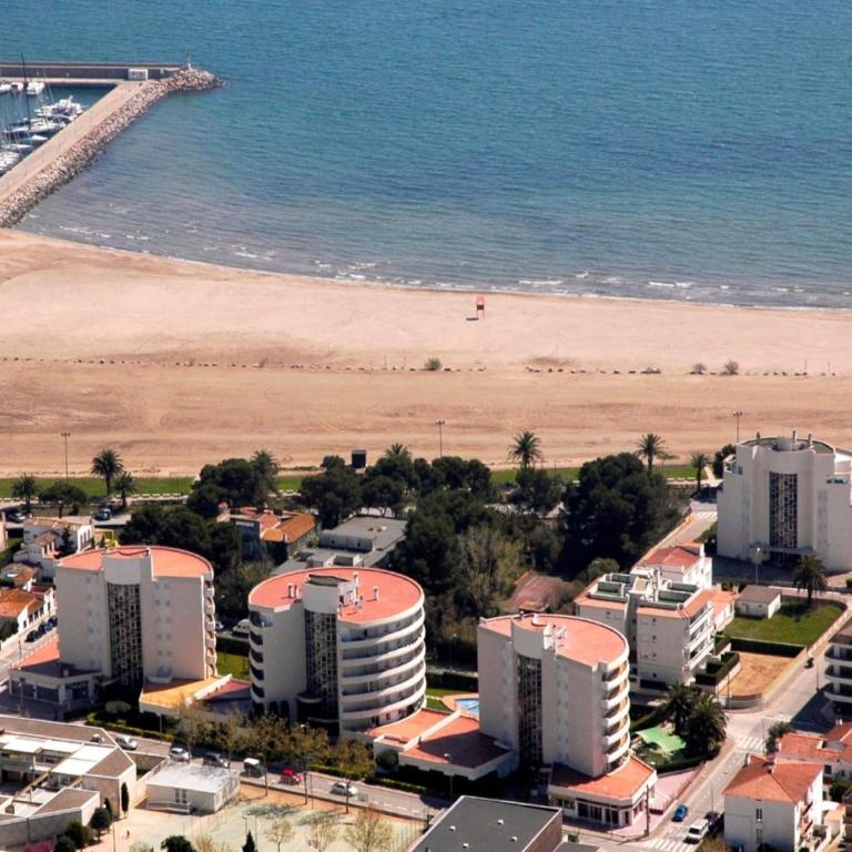Apartment in Estartit near Sandy Beach - Two-Bedroom Apartment - 17