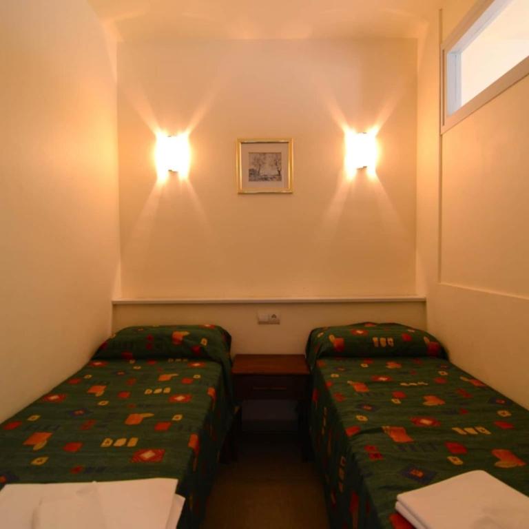 Apartment in Spain near Sandy Beach - One-Bedroom Apartment - 4