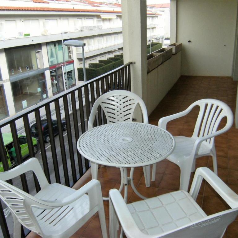 Apartment in Spain near Sandy Beach - One-Bedroom Apartment - 5