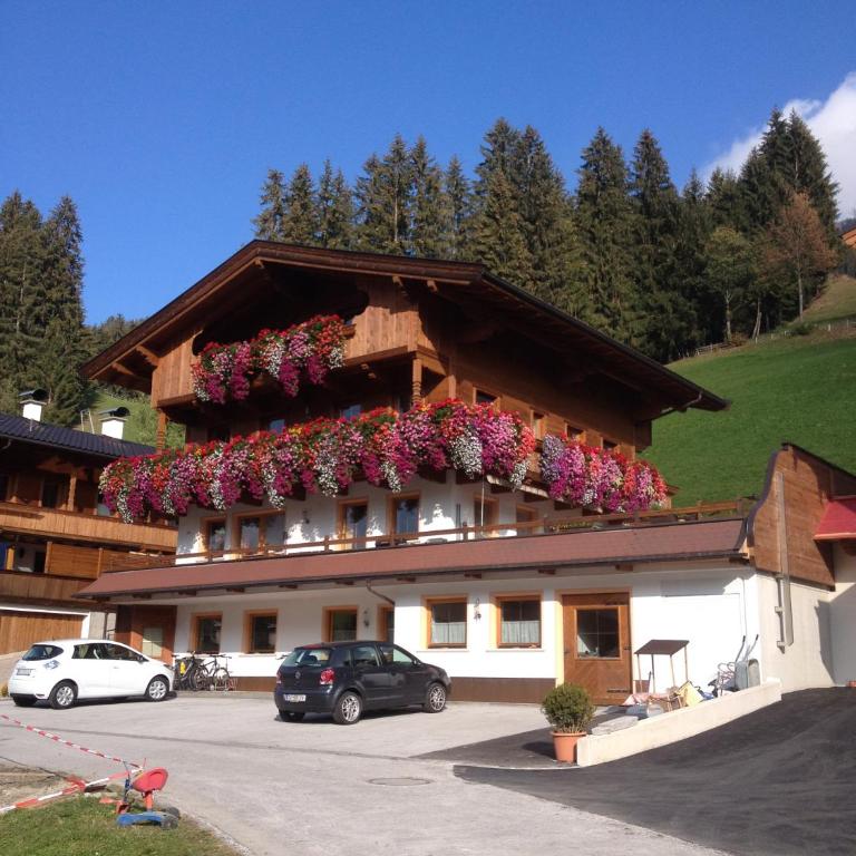 Ferienwohnungen Prosser - Apartment mit 3 Schlafzimmern und Bergblick - 8