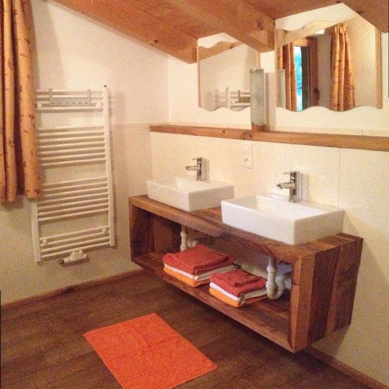 Ferienwohnungen Prosser - Apartment mit 3 Schlafzimmern und Bergblick - 6