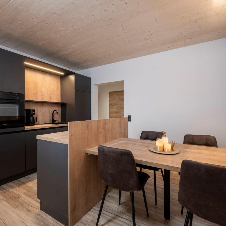 Goldhirsch Aparthotel - Deluxe Apartment mit 2 Schlafzimmern - 4