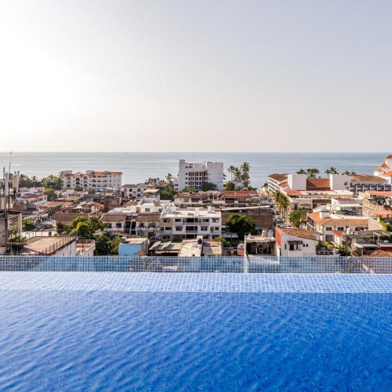 Luxurious 1BDR w King bed, private dipping pool and infinity pool with ocean views - Apartamento de 1 dormitorio - 63