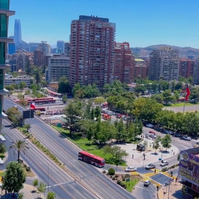 Las Condes, A Pasos del Metro Escuela Militar - Apartamento de 1 dormitorio - 22