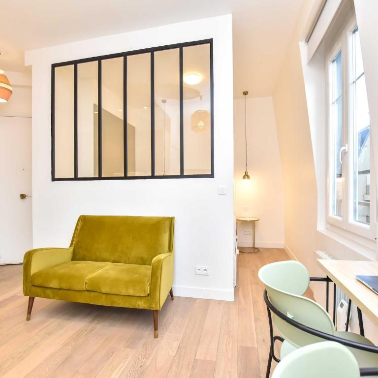 Luminous flat- 1 BDR 2P - Victor Hugo Arc de Triomphe - One-Bedroom Apartment - 1