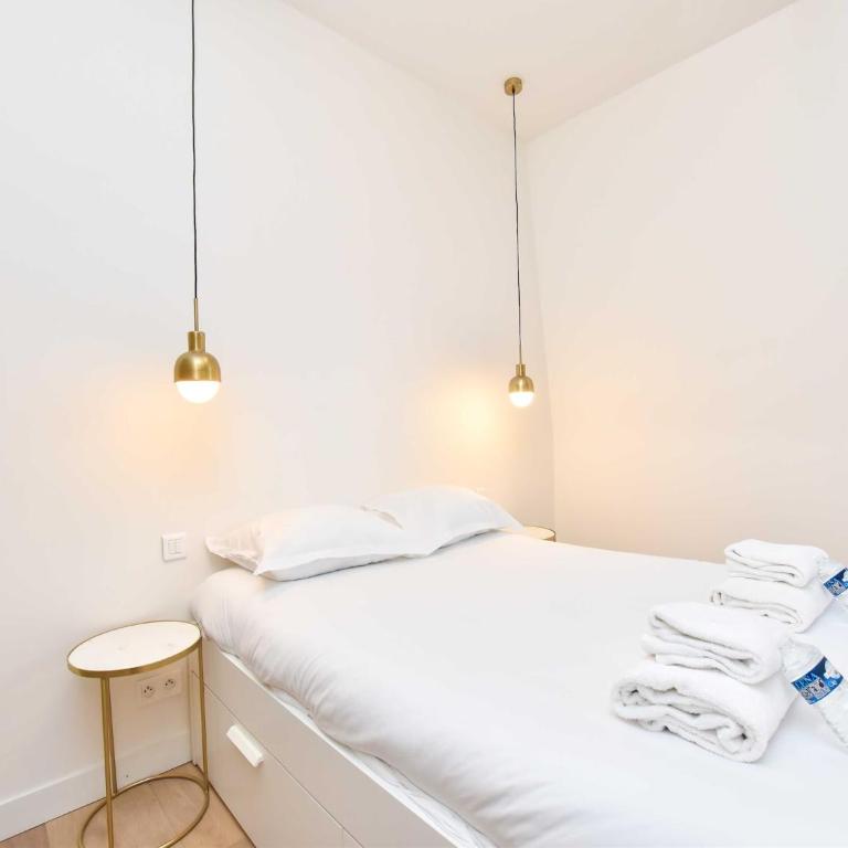 Luminous flat- 1 BDR 2P - Victor Hugo Arc de Triomphe - One-Bedroom Apartment - 6