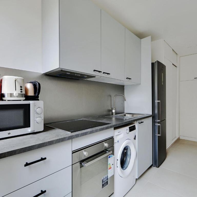 Magnificent T2- 4P refurbished Flandres Crimée - Appartement 1 Chambre - 4