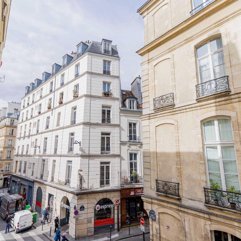 Charming apartment - SENTIER - Mobility lease - One-Bedroom Apartment - 10
