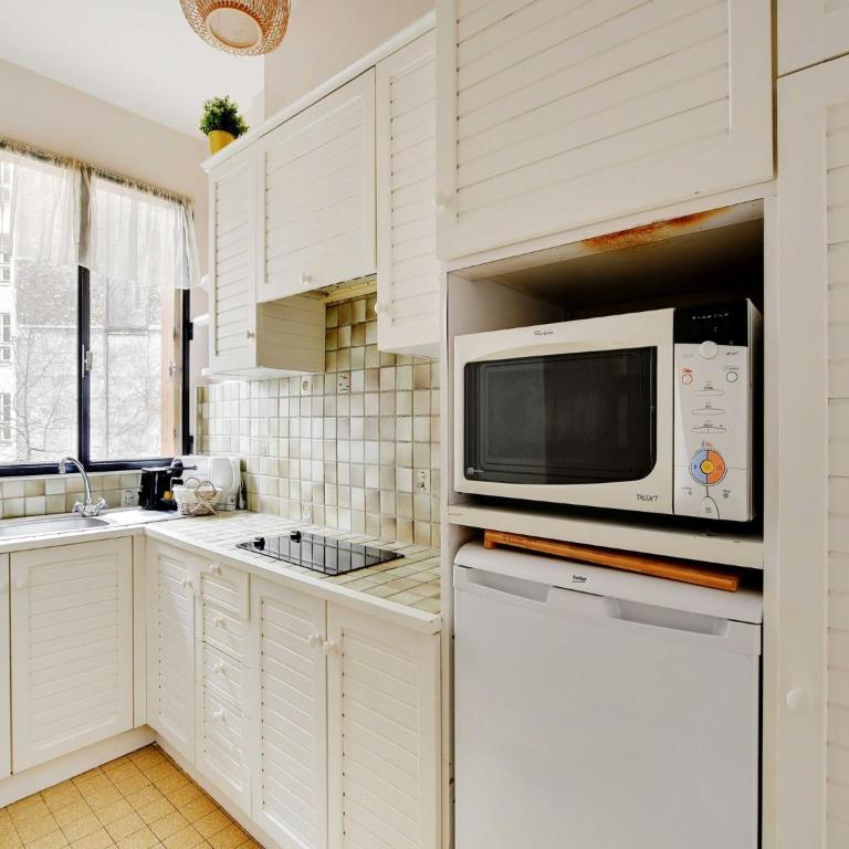 Haven of peace with balcony near Etoile Porte Maillot - Appartement 1 Chambre - 10