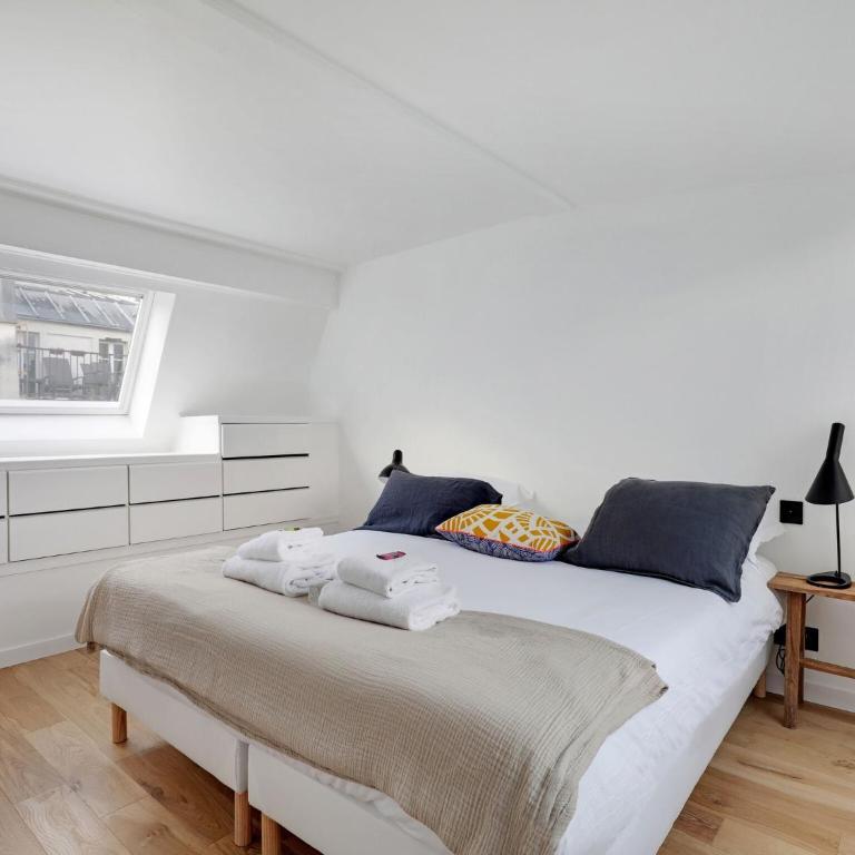 Cosy and atypical Marais Balcony - 1 BDR 2 P - One-Bedroom Apartment - 13