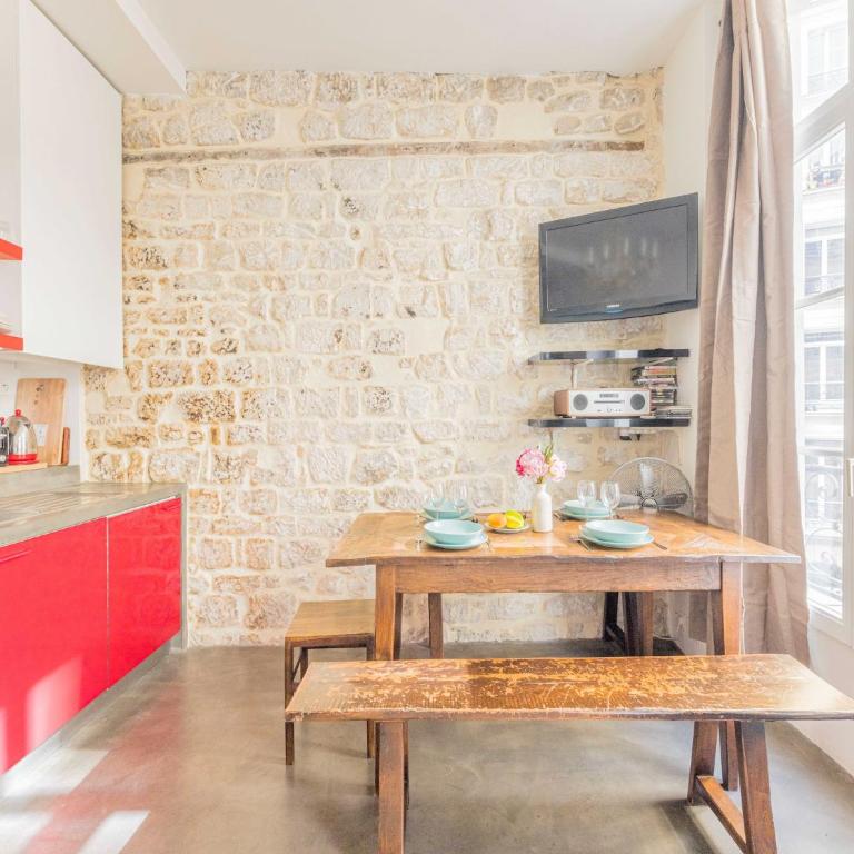 Charming apartment - SENTIER - Mobility lease - One-Bedroom Apartment - 11