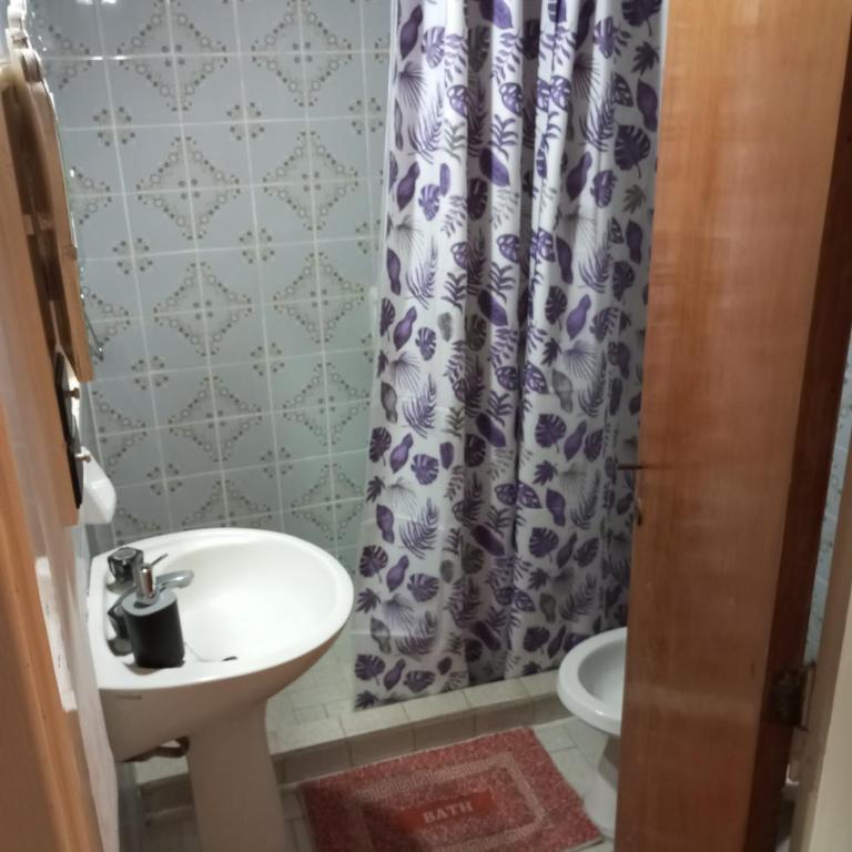 Depto Mogotes 3 amb c patio y parrilla - Apartamento de 2 dormitorios - 4