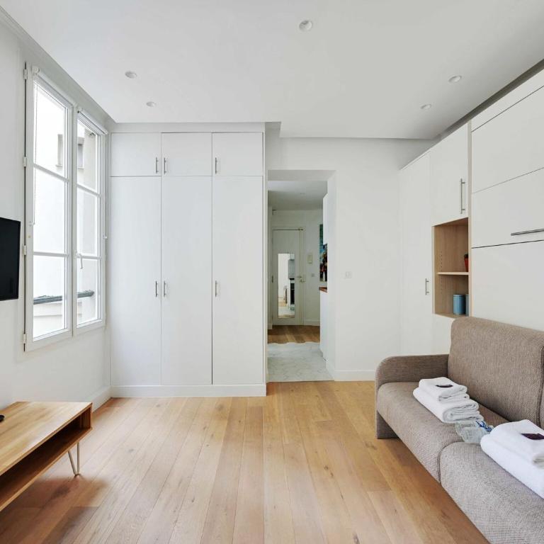Cozy, central 2P studio - Réaumur Sébastopol - Apartment - 1
