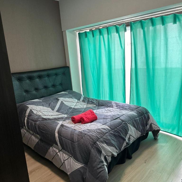 Naomi - One-Bedroom Apartment - 3