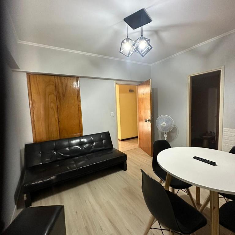 Naomi - One-Bedroom Apartment - 5