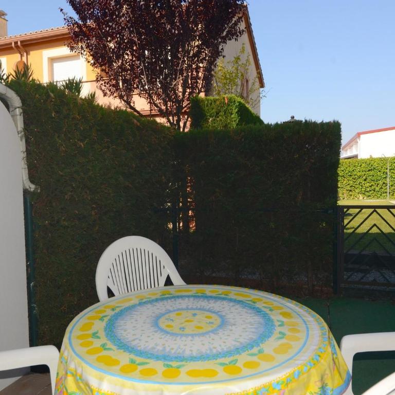 House in LEstartit near Sandy Beach - Two-Bedroom Holiday Home - 18