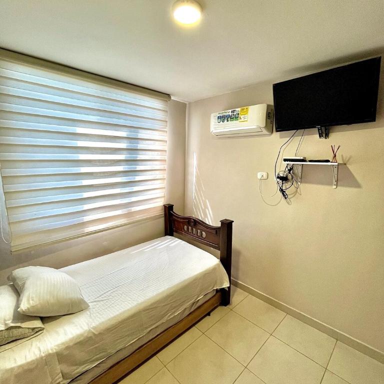 Moderno apartamento con piscina - Apartamento de 3 dormitorios con balcón - 16