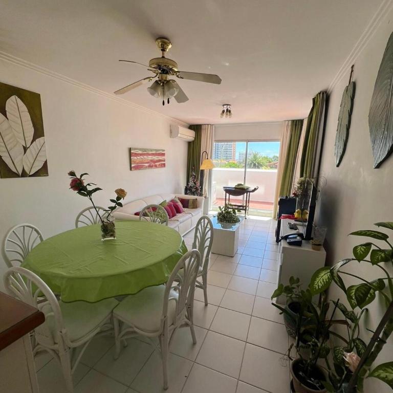 Punta del Este - Two-Bedroom Apartment - 1