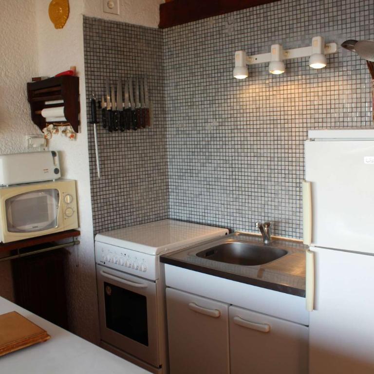 Appartement 2 pièces PORT LA NOUVELLE PN590-033 - Appartement 1 Chambre - 7