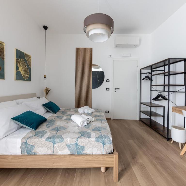 Armony Luxury Suites - Double Room with Balcony and Sea View - 4