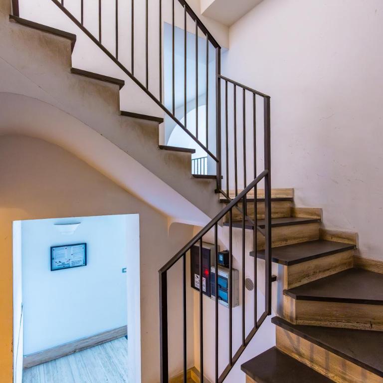 Materdei Beautiful Terrace by NapoliApartments - Appartamento con 2 Camere da Letto e Terrazza - 28