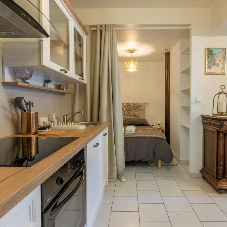 L'Antre des rois - place de parking - Two-Bedroom Apartment - 11