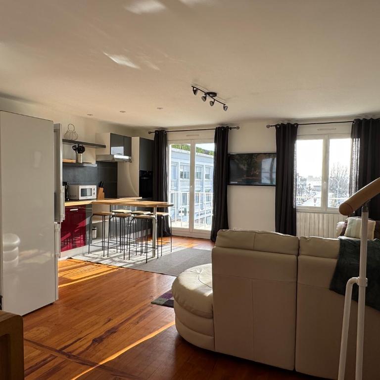 Duplex vue mer, centre ville - Appartement 2 Chambres - 16