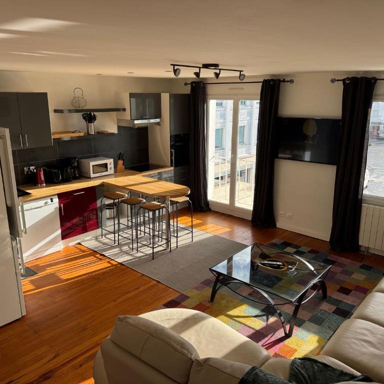 Duplex vue mer, centre ville - Appartement 2 Chambres - 20