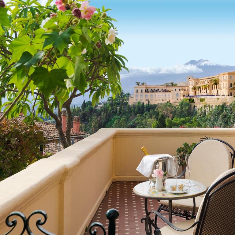 Hotel Villa Schuler - Camera Matrimoniale Superior con Vista Mare Parziale - 2