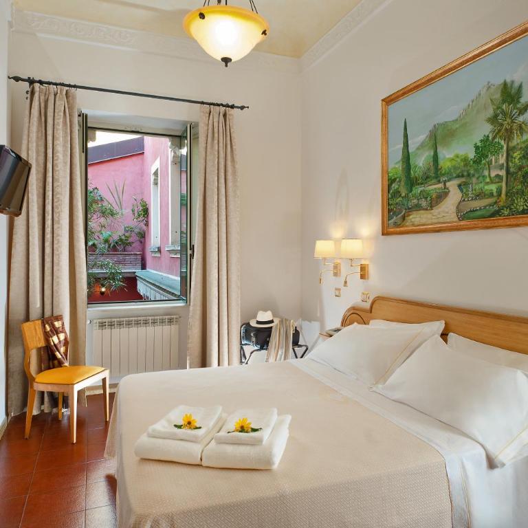 Hotel Villa Schuler - Classic Double Room - No Balcony - 2