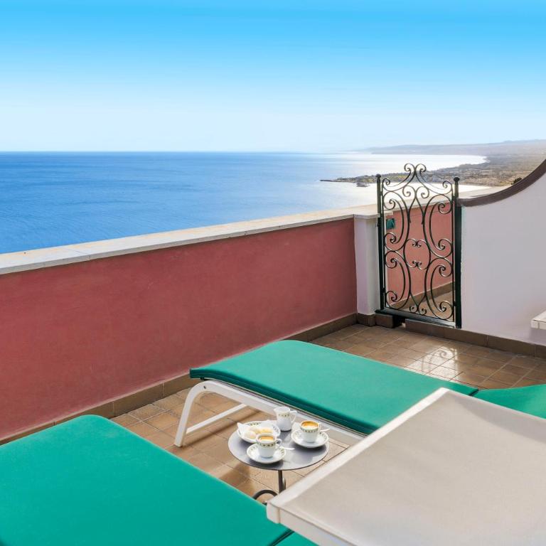 Hotel Villa Schuler - Top Floor Junior Suite with Sea View - 2