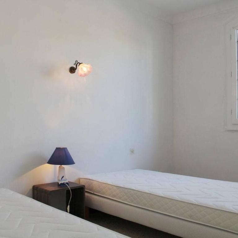 Maison 3 pièces PORT LA NOUVELLE PN000-156 - Maison 2 Chambres - 9