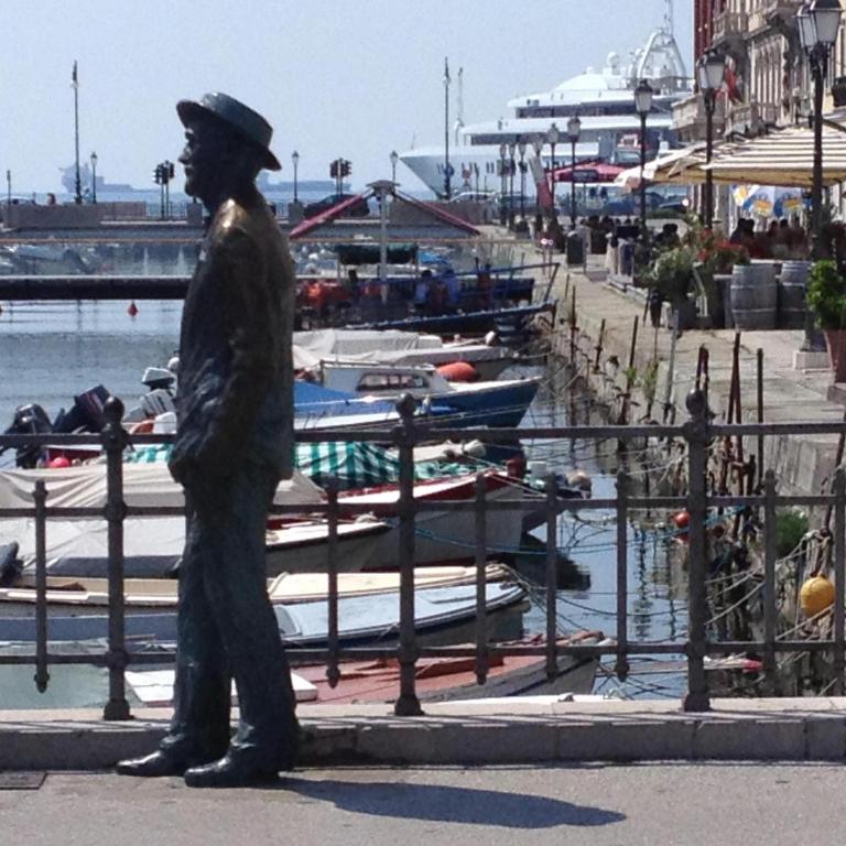 L'oasi nel cuore di Trieste - Appartamento con 1 Camera da Letto - 22