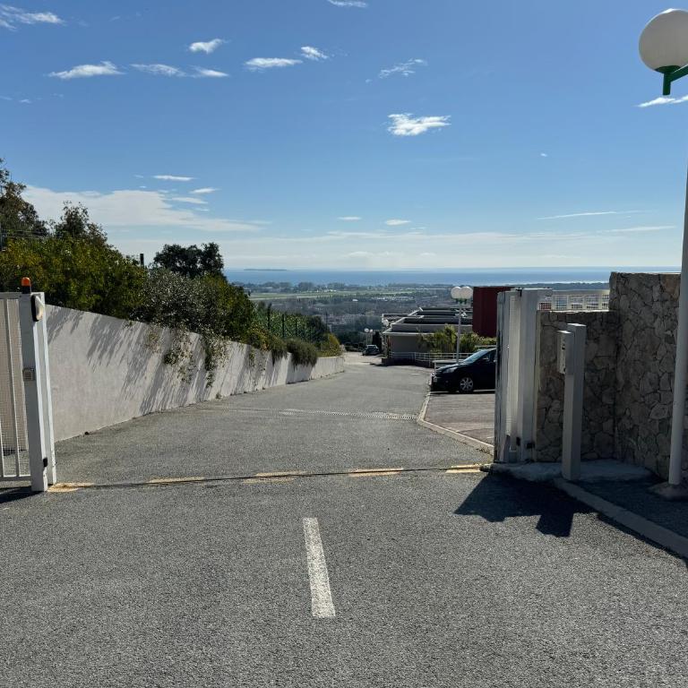 Panoramic view, perfect between sea and mountain - Apartment mit 1 Schlafzimmer - 16