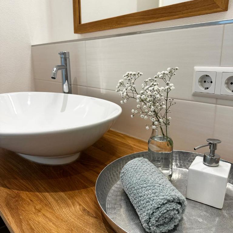 Ferienwohnung Bergtraum - Apartment mit 2 Schlafzimmern und Terrasse - 10