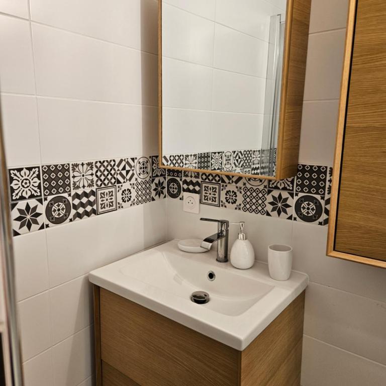 Le Cosy Cannes Marina - Appartement - Vue sur Jardin - 9