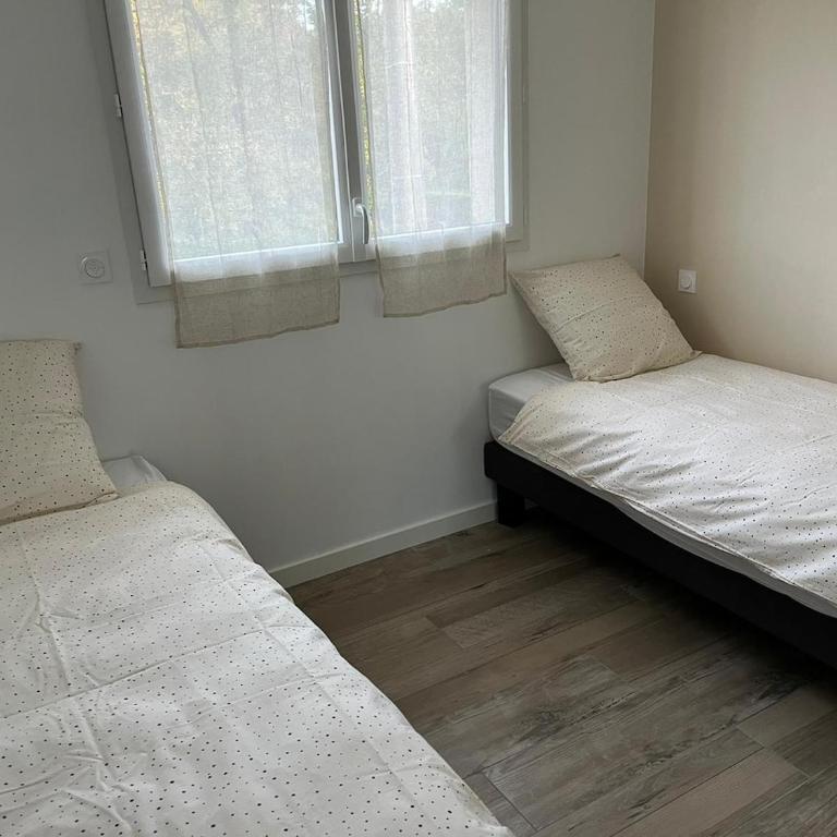 Villa L'Evasion, neuve, 4 chambres, 8pers, piscine chauffée - Villa - 14