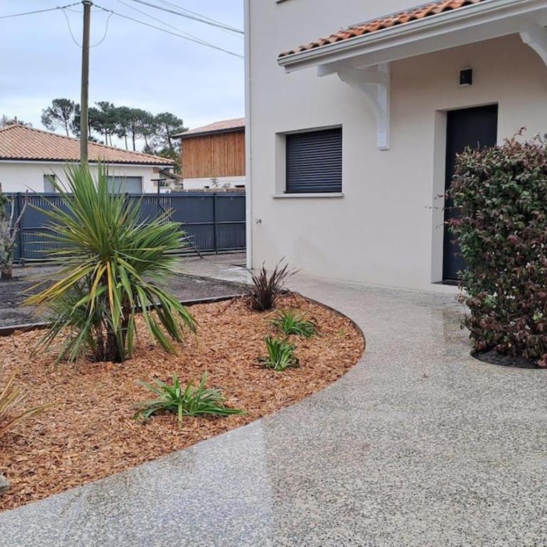 Villa L'Evasion, neuve, 4 chambres, 8pers, piscine chauffée - Villa - 15