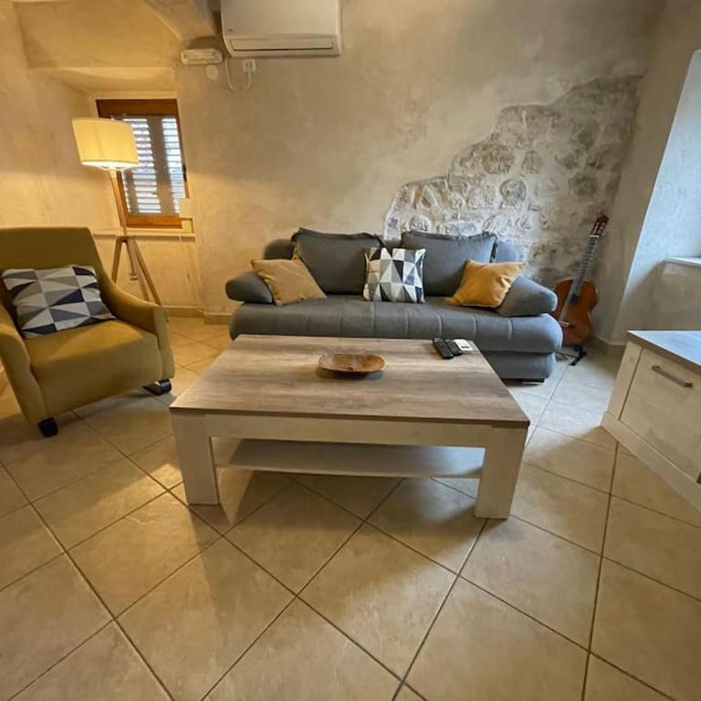 Historic Old Town Kotor - One-Bedroom Apartment - 10
