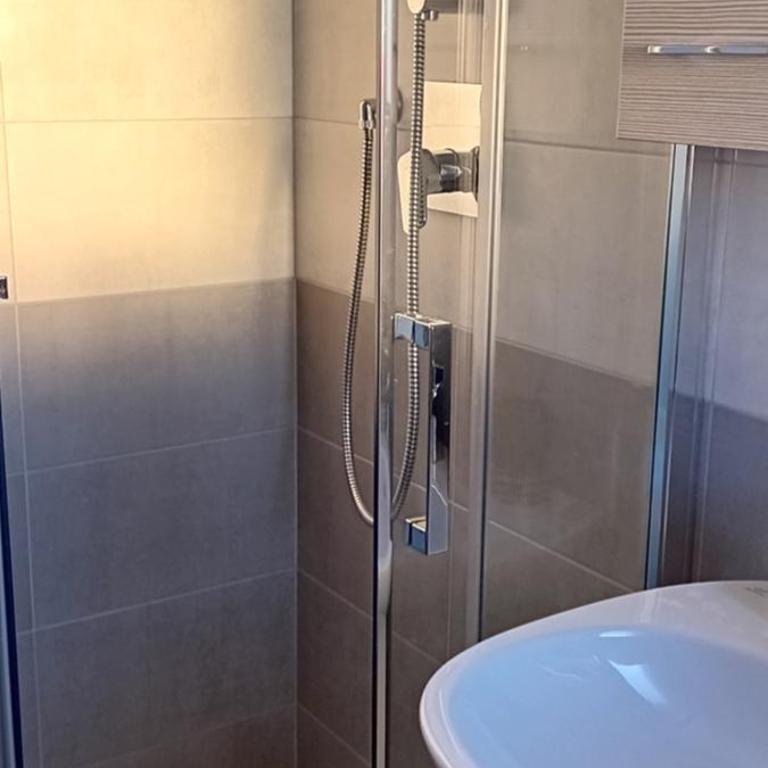 Roman sunset metropolitana anagnina con 2 bagni - Appartamento Deluxe con 2 Camere da Letto e Balcone - 18