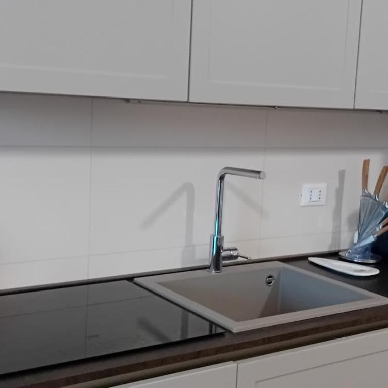 Roman sunset metropolitana anagnina con 2 bagni - Appartamento Deluxe con 2 Camere da Letto e Balcone - 8