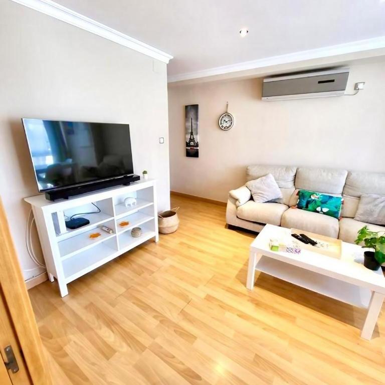 Premium Málaga Centro - Two-Bedroom Apartment with View - 2