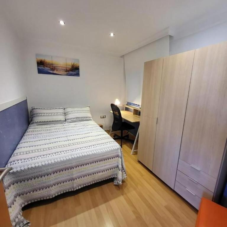 Premium Málaga Centro - Two-Bedroom Apartment with View - 6