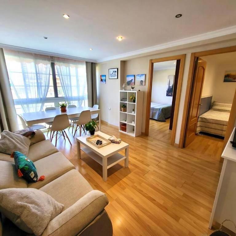 Premium Málaga Centro - Two-Bedroom Apartment with View - 10