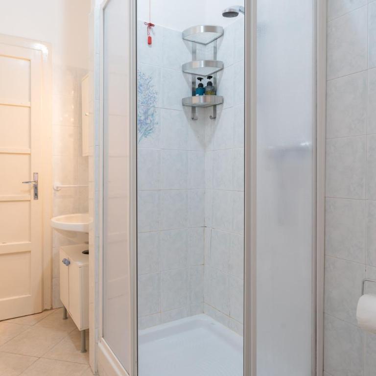 Mandello Riva Granda - Appartamento con 2 Camere da Letto - 17