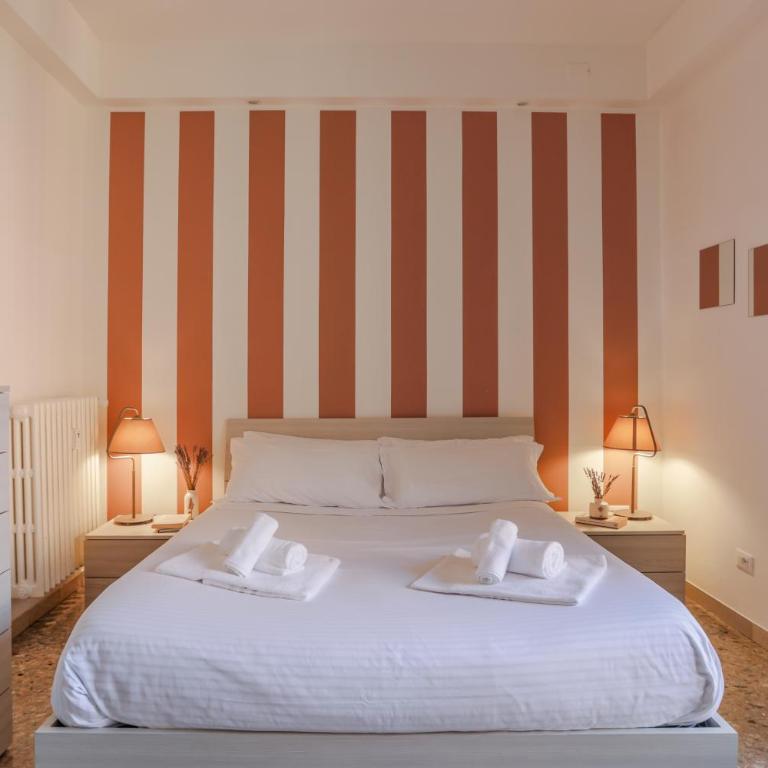 Family 3 - Three-Bedroom Apartment - 5