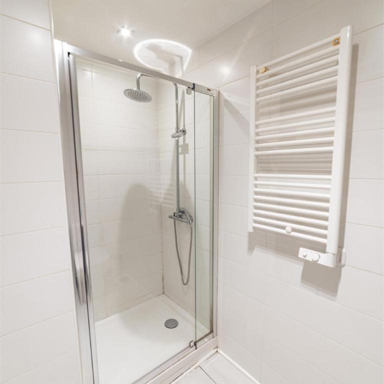 Almagro Apartments - One-Bedroom Apartment - 20