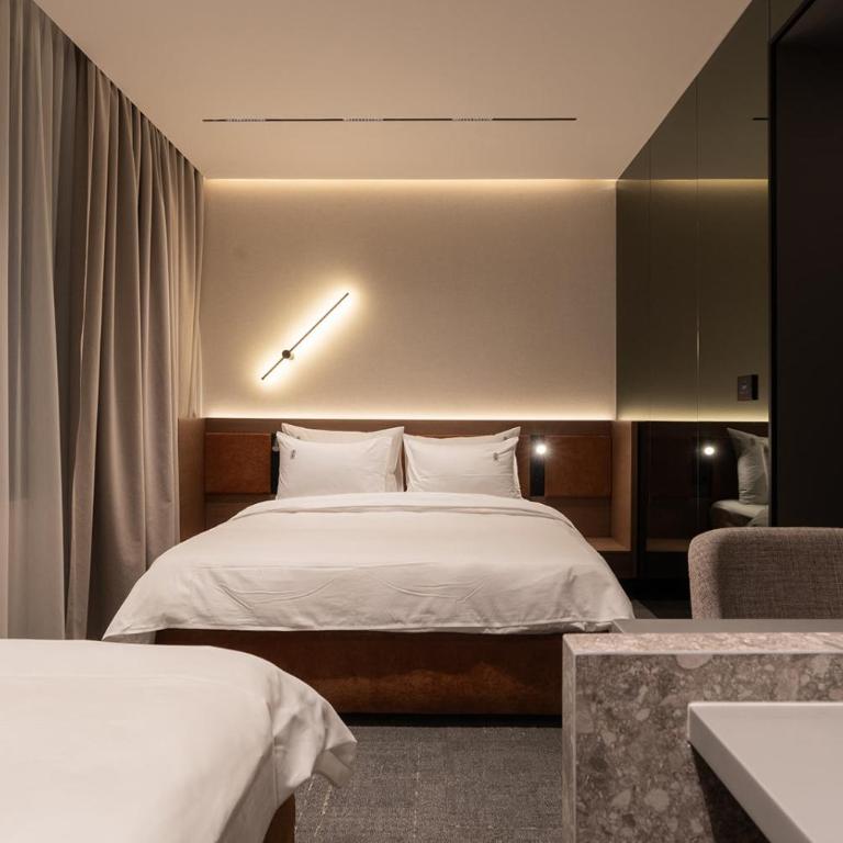 Garni Hotel Galeria - Standardna Trokrevetna Soba - 6
