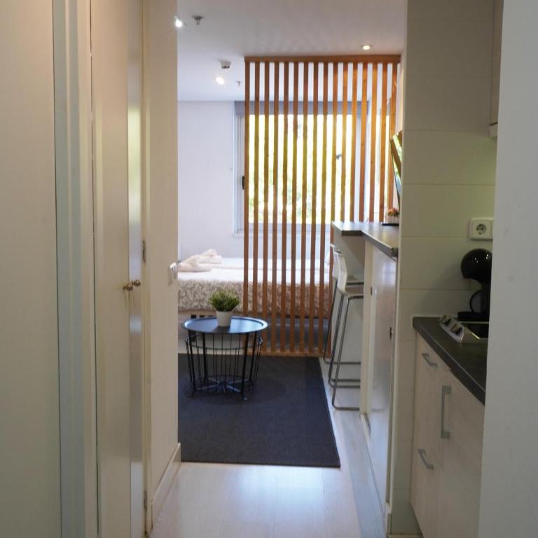 Almagro Apartments - One-Bedroom Apartment - 6