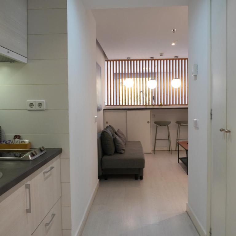 Almagro Apartments - One-Bedroom Apartment - 13